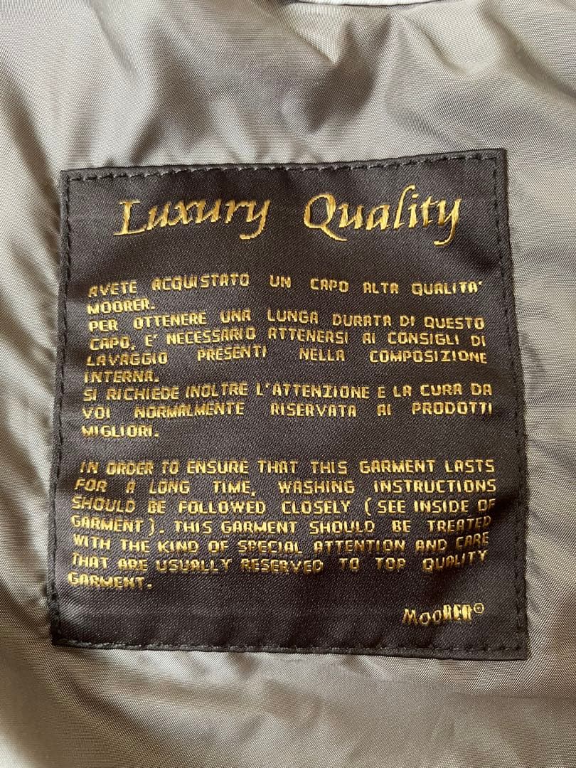 5回利用　ムーレー　48 NABUCCO ナブッコ　アイボリー　オフホワイト　L