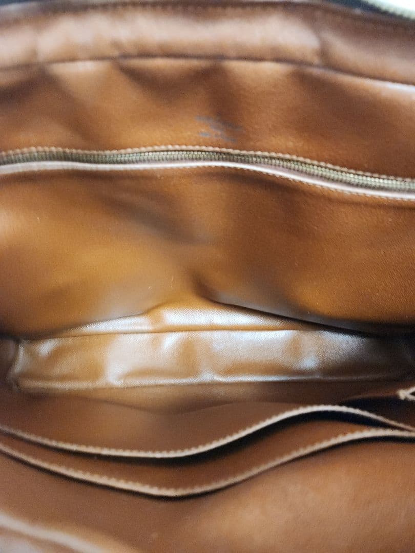 【hiro※】ルイヴィトン モノグラム ポルトドキュマン ヴォワヤージュ