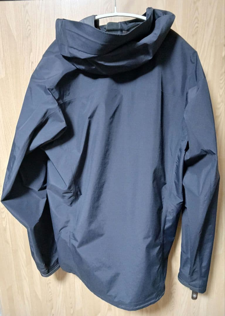 ジャケット・アウター ARC'TERYX BEAMS Zeta SL