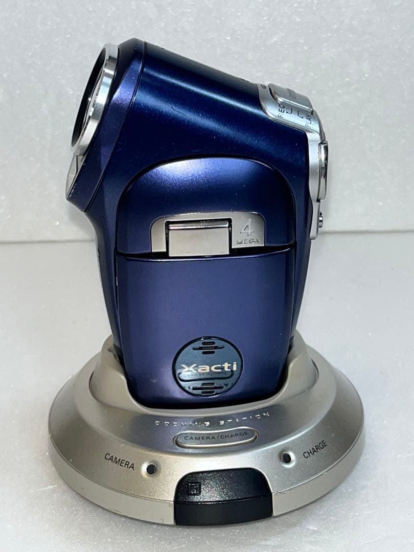 マム子 ☆稀少☆SANYOデジタルムービーカメラXacti DMX-C4