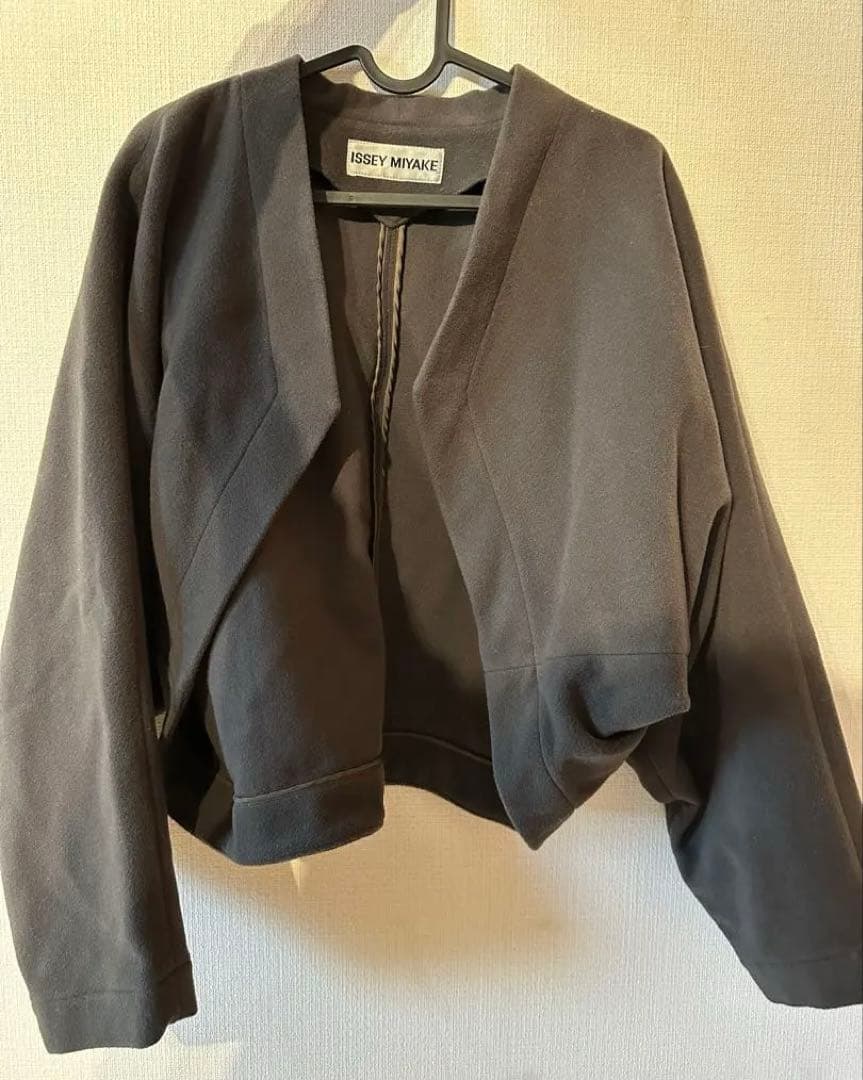 ISSEY MIYAKE 長袖カーディガン ボレロ