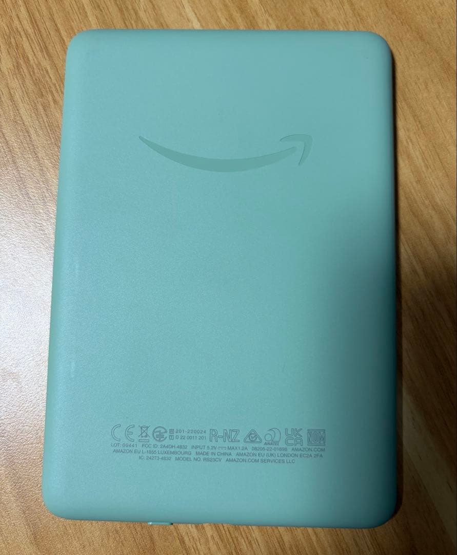 New Kindle 11世代 16GB/広告なし/ 収納ポーチ付き