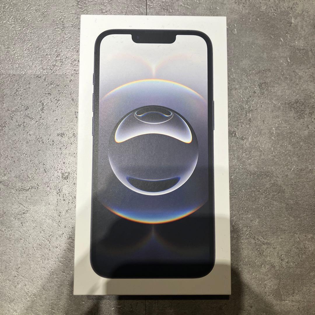 新品未使用　未開封　Apple iPhone16E 128GBブラック