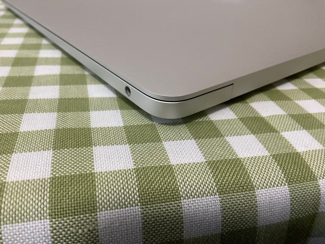MacBook Air (M1, 2020) 16G￼ USキーモデル