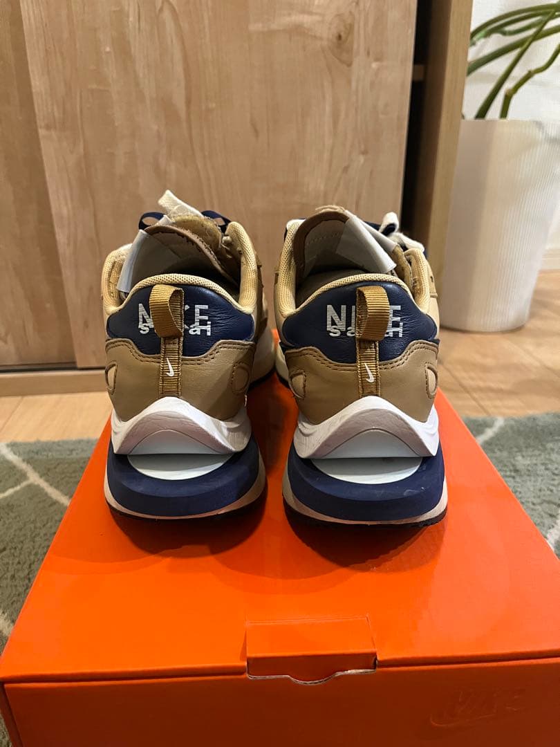 るー。Sacai x Nike Vaporwaffle - Sesame