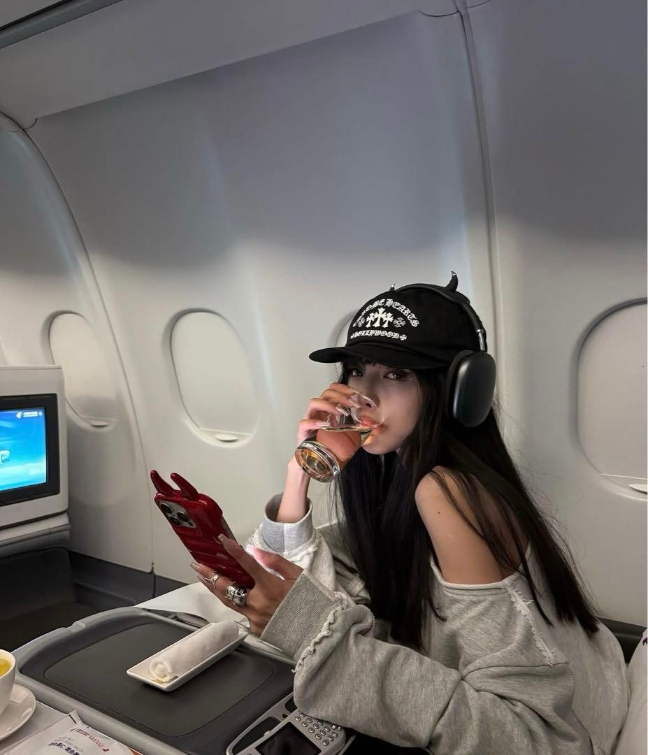 ヘッドフォン アクセサリーAirPods Max iPhone 在庫1ラスト