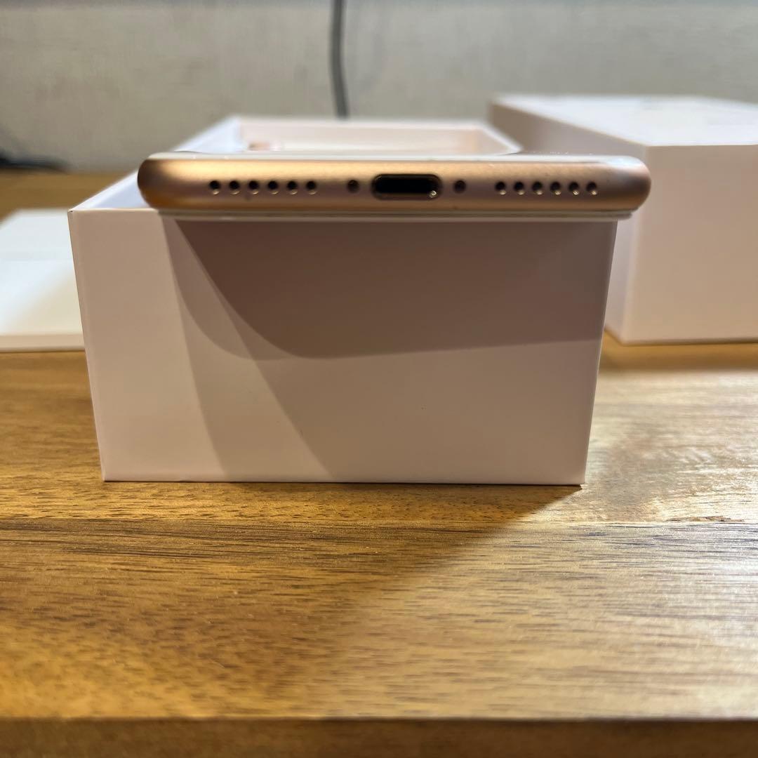 美品　iPhone 8 64GB ローズゴールド 本体　イヤホン　最大容量96%