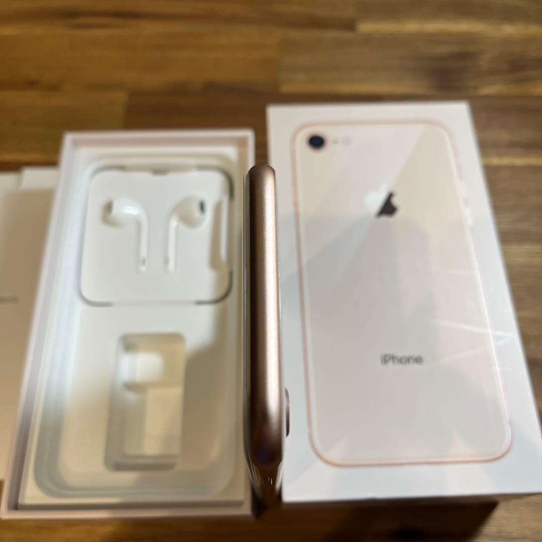 美品　iPhone 8 64GB ローズゴールド 本体　イヤホン　最大容量96%