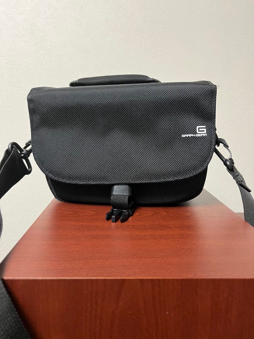 Canon EOS Kiss M ホワイト　ダブルレンズキット