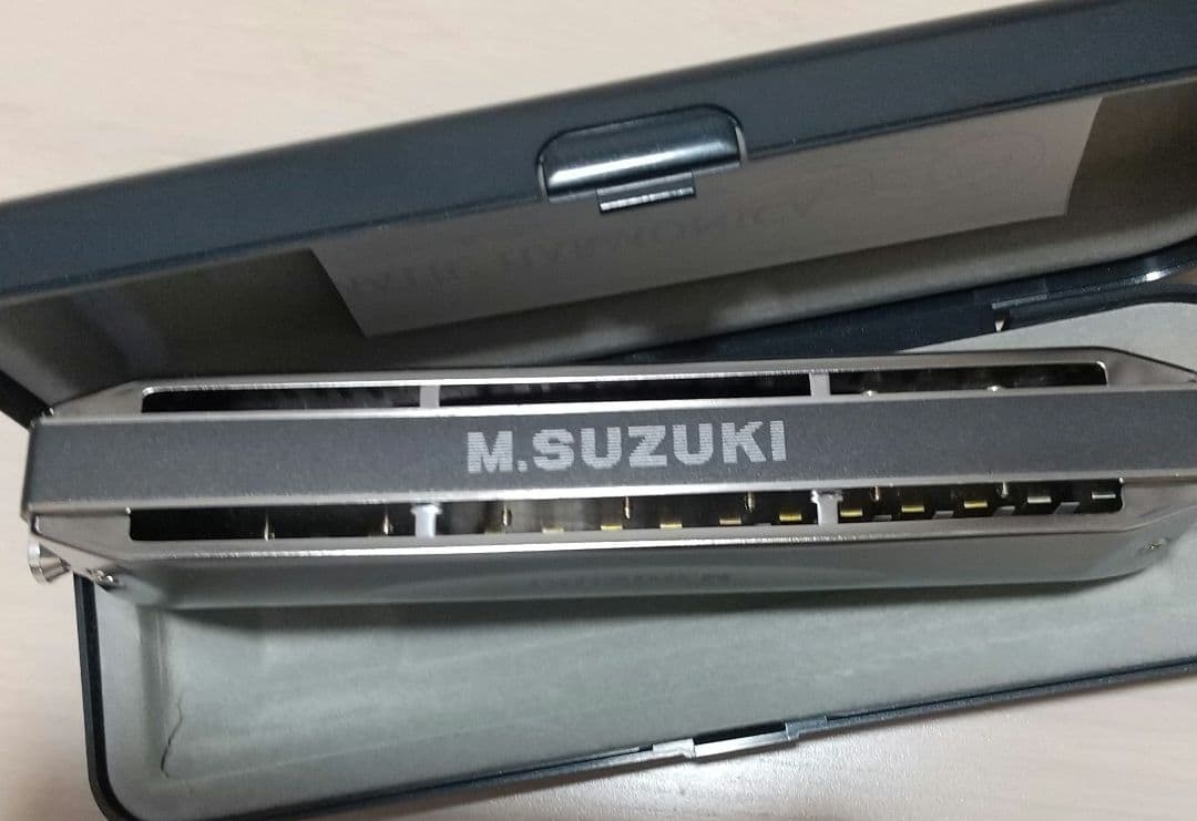 SUZUKI スズキ クロマチックハーモニカ