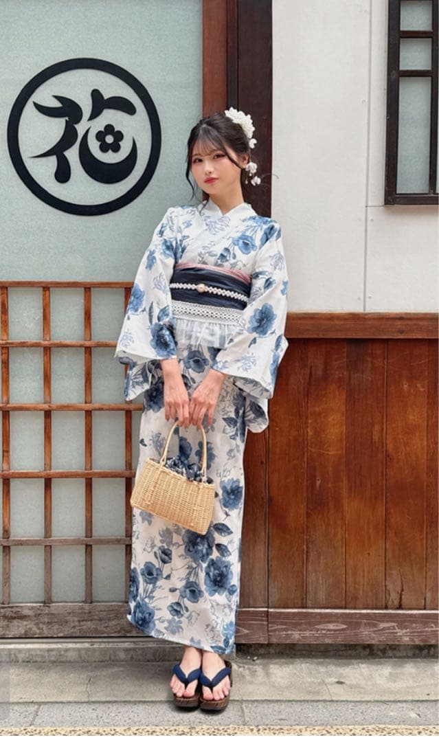 新品・未使用　水彩花柄浴衣セット[gi1519] GRL