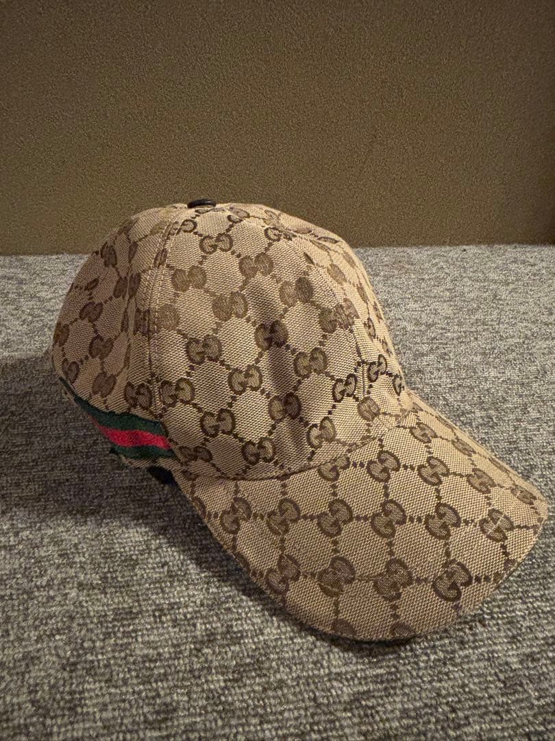 B*i様 GUCCI GGキャンバス ベースボールキャップ　２月まで！！！値下げ