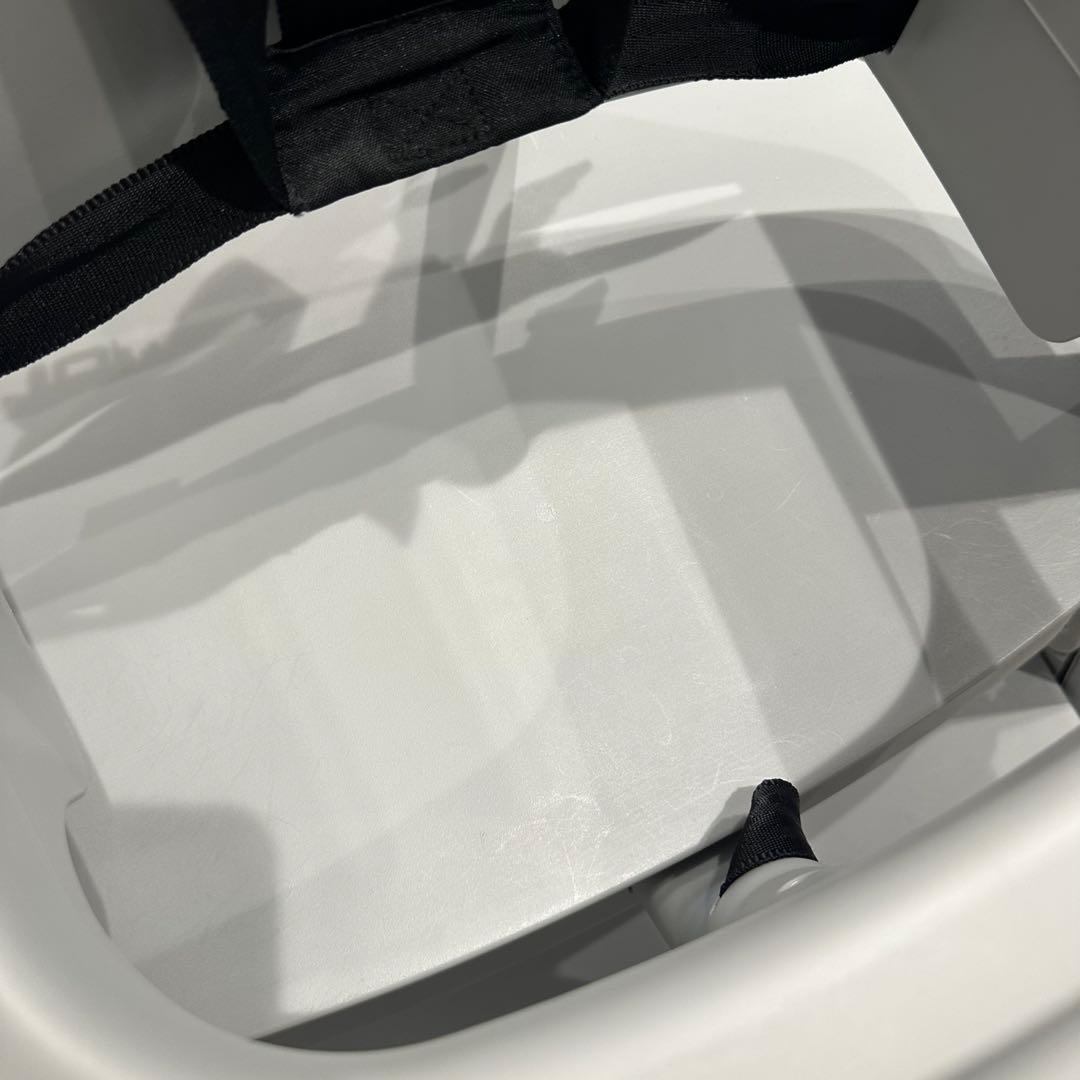 【美品】ヤトミ　NOVUS ノウス ベビーハイチェア グレー YATOMI