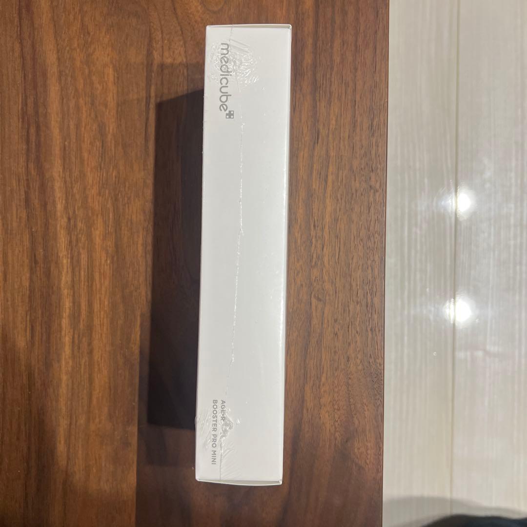 未開封 メディキューブ 美顔 AGE-Rブースタープロミニ ME-BPRM-K