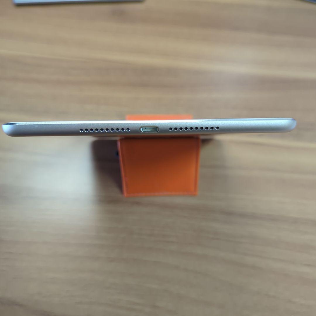 iPad本体 iPad mini 4 Wi-Fi+Cellular 16GB Gold