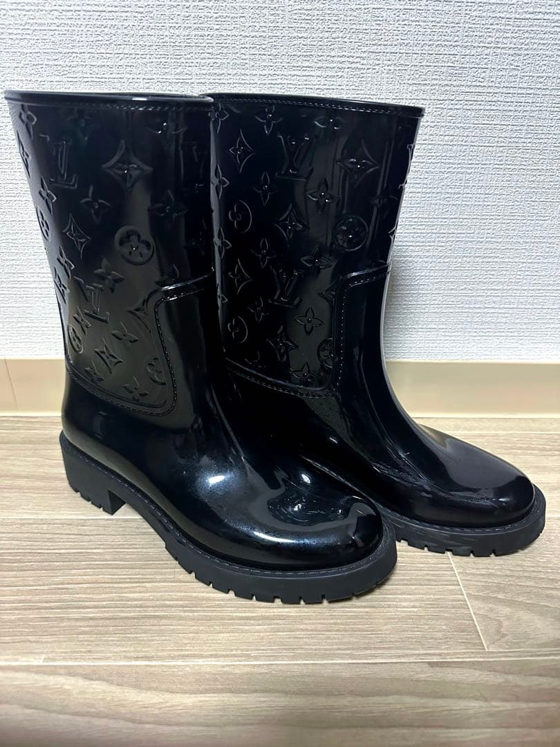 LOUIS VUITTON 長靴　レインブーツ
