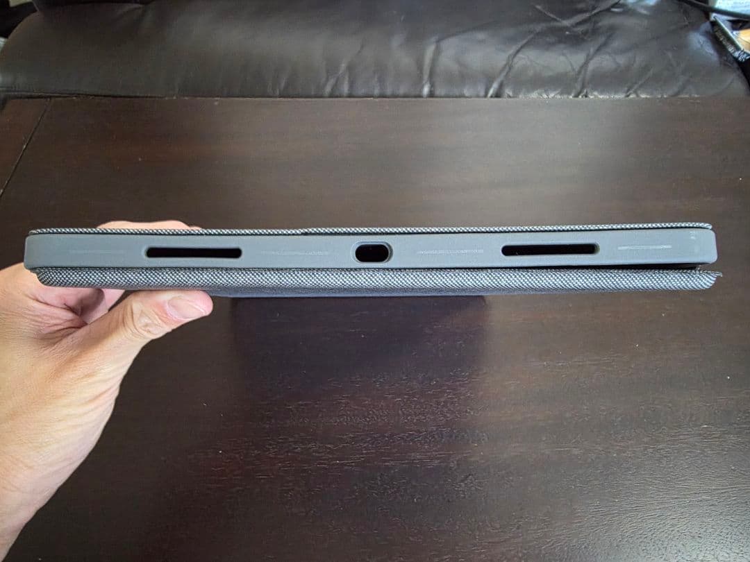 iPad Pro M2 12.9インチ 512GB、ロジクールコンボタッチ