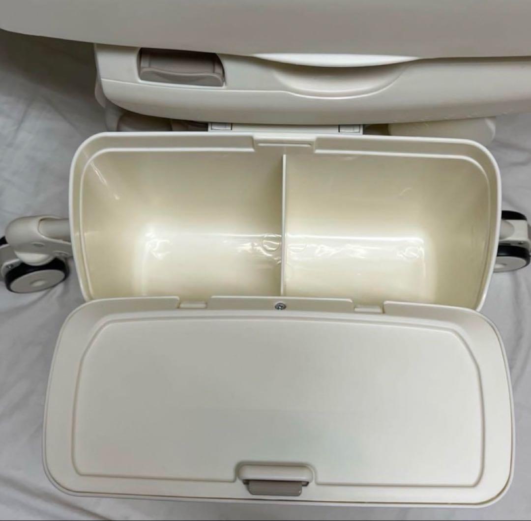 コンビネムリラ AUTO SWING エッグショックBEオート 電動イス