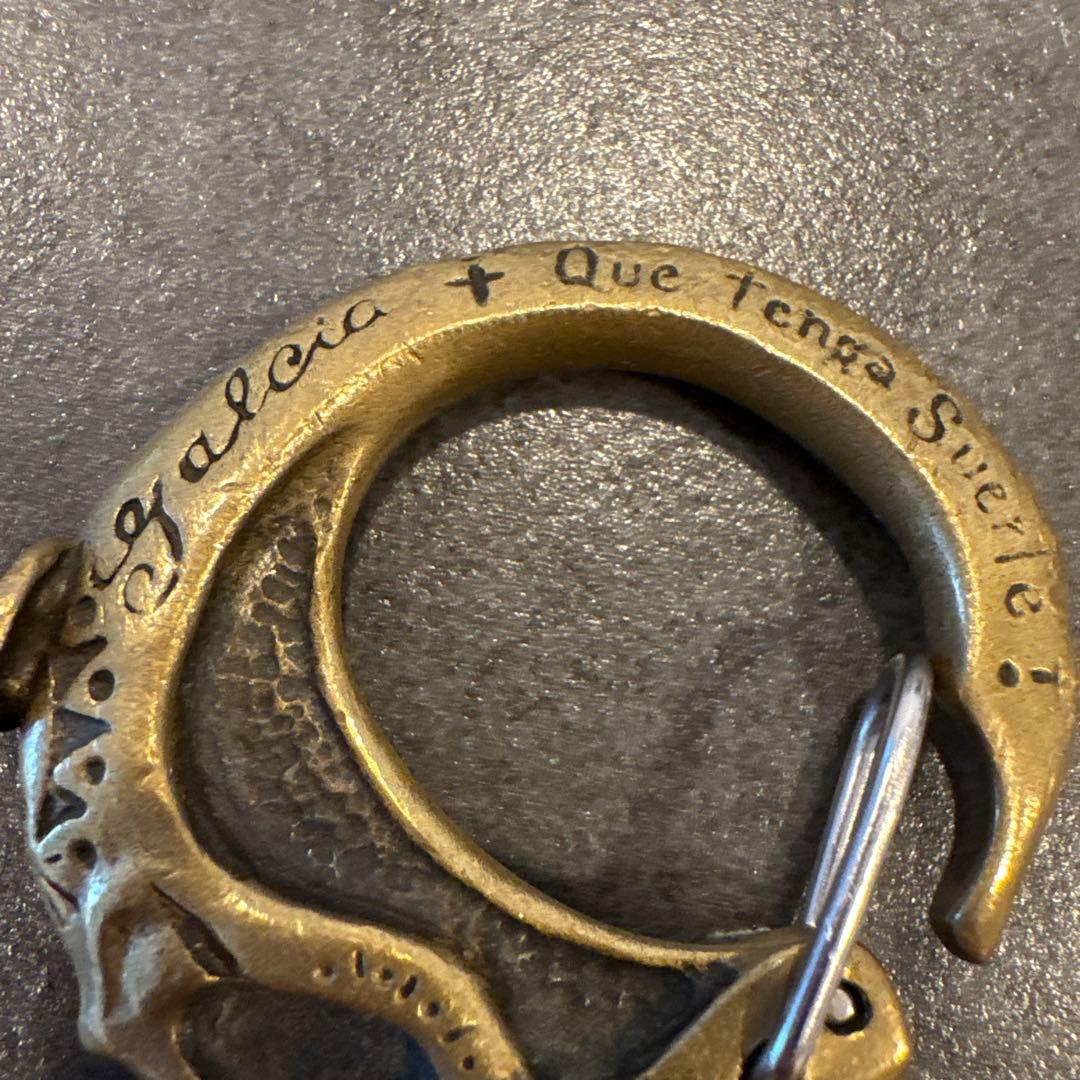 小物 galcia MUSTACHE SKULL KEYHOLDER