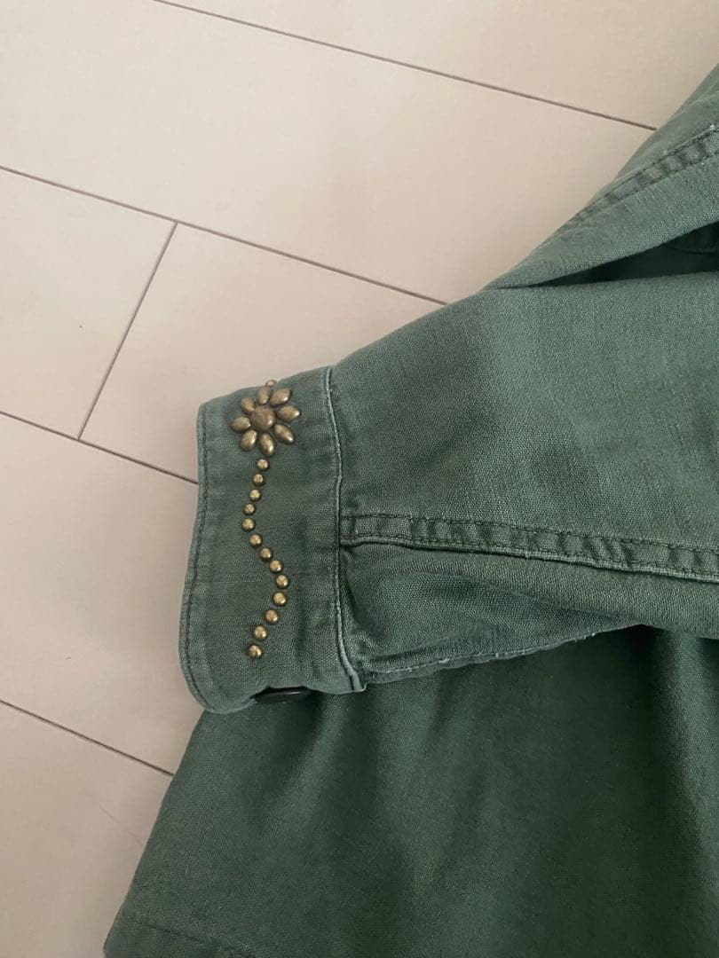 ⭐️値下げしました⭐️Irregular グリーンミリタリージャケット