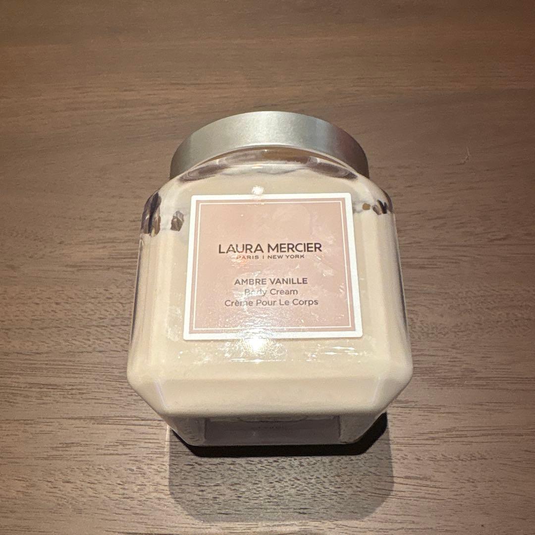お*う様 LAURA MERCIER アンバーバニラ ボディクリーム 340g