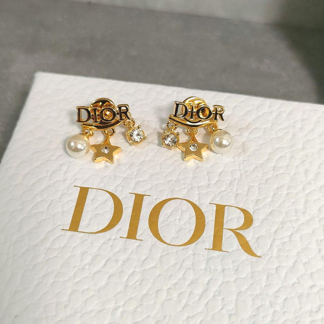 Dior ディオール ピアス ゴールド