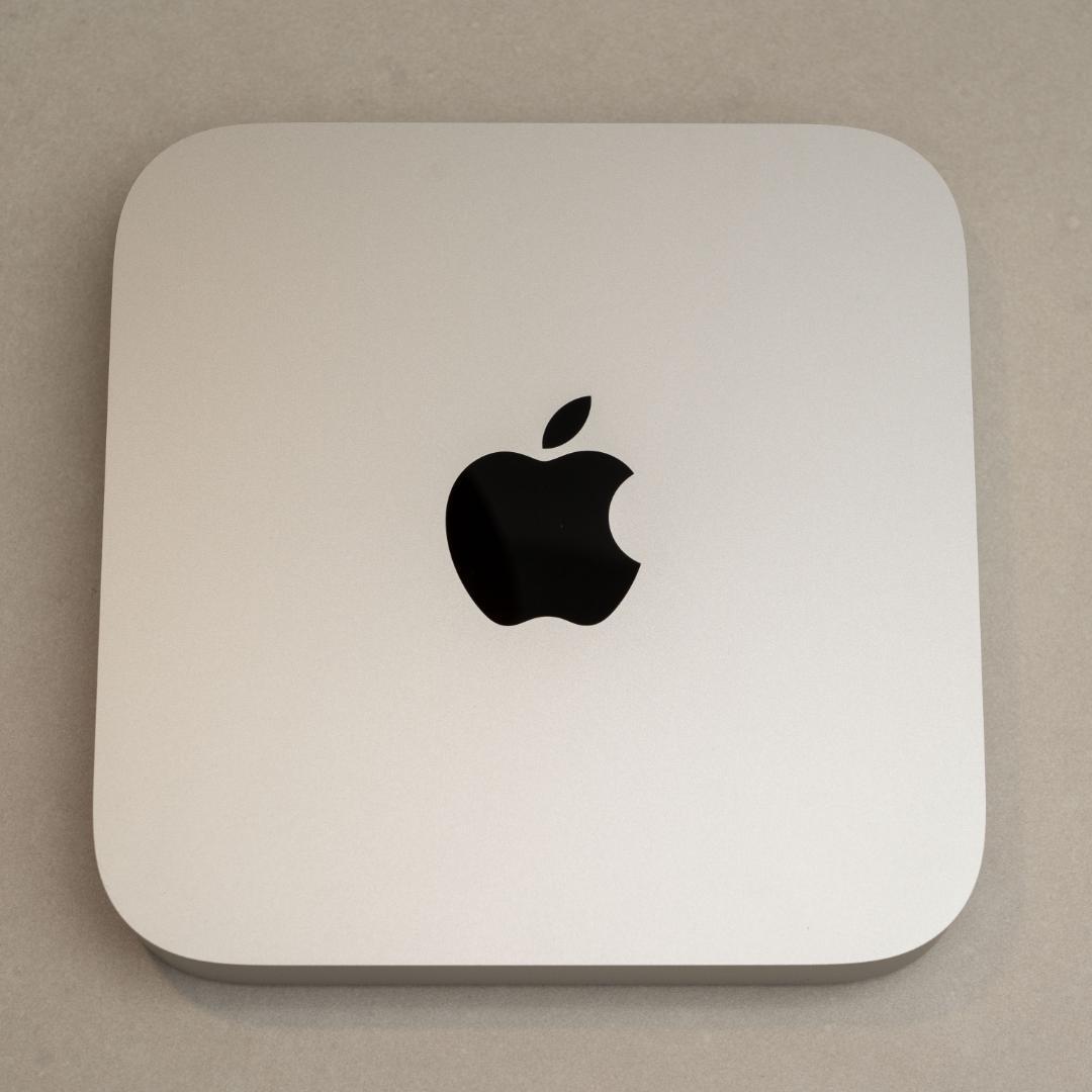 M2 Mac mini メモリ16GB 8コアCPU10コアGPU A2686