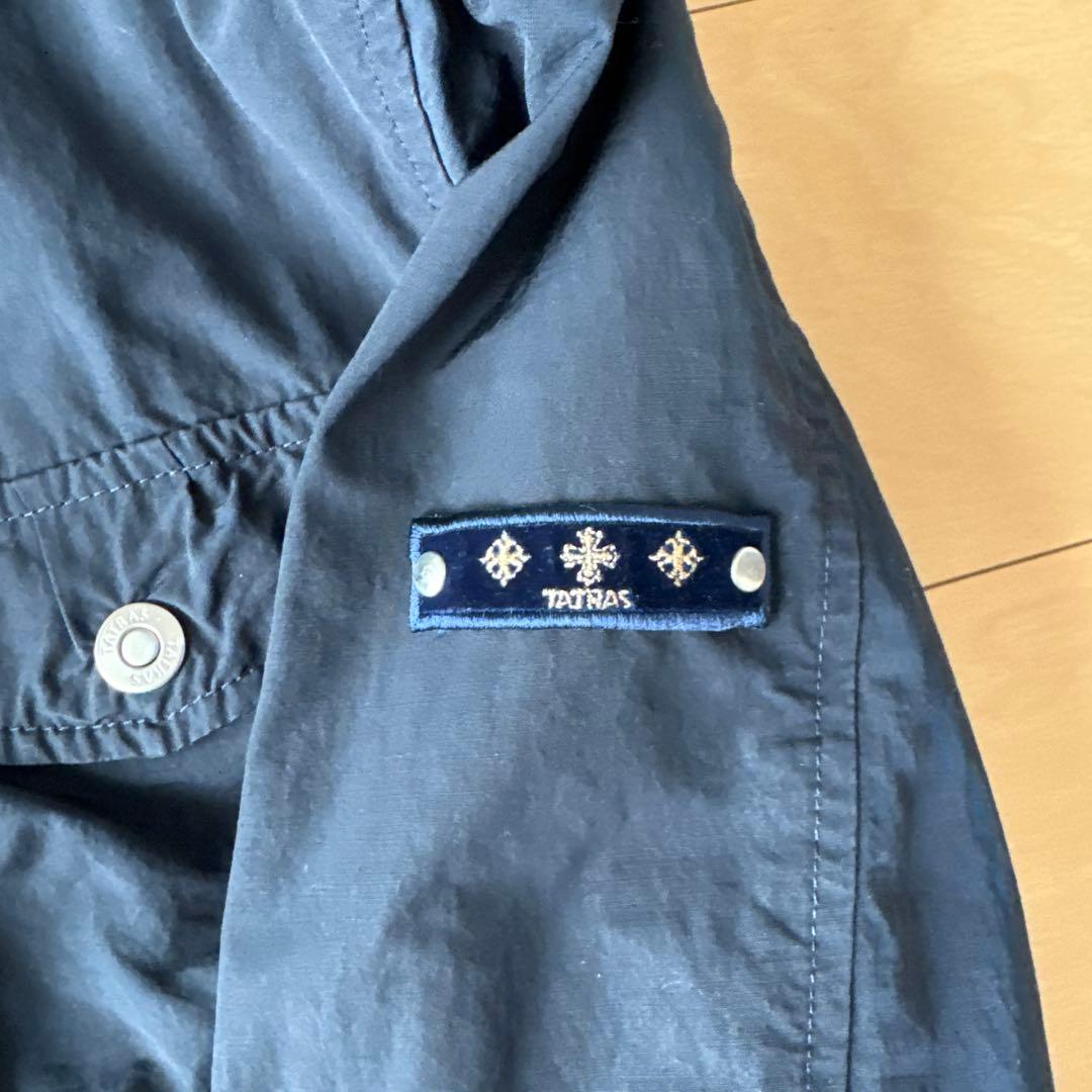 タトラス　ナイロンジャケット