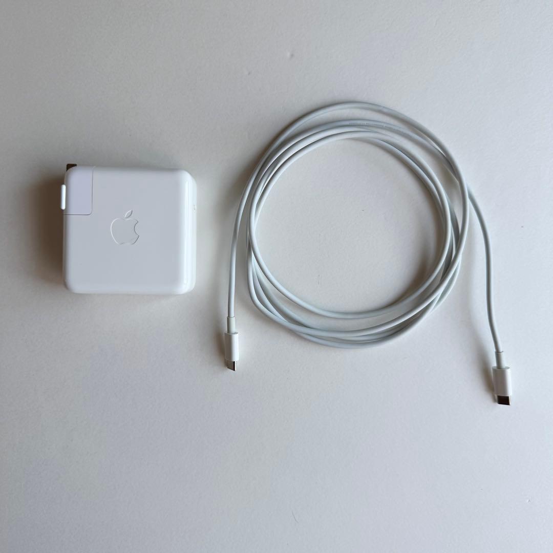 MacBook Pro 13インチ （2020）Core i5 スペースグレー