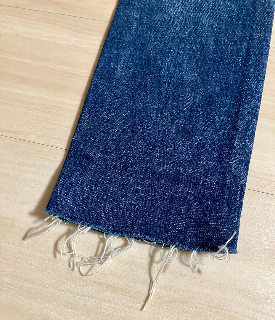 【ほぼ未使用】サンローランパリ ストレートフィット ジーンズ（ブルーデニム）