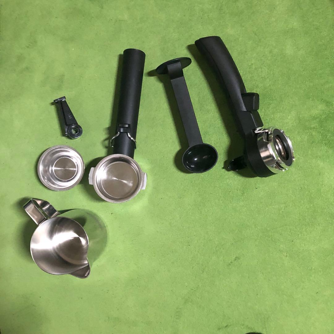 デロンギ　コンビコーヒーメーカー　BC0410J ホワイト　動作確認済み