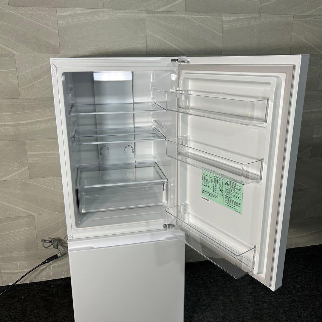 AQUA 冷蔵庫 AQR-20P 200L 2024年製 極美品 d3204