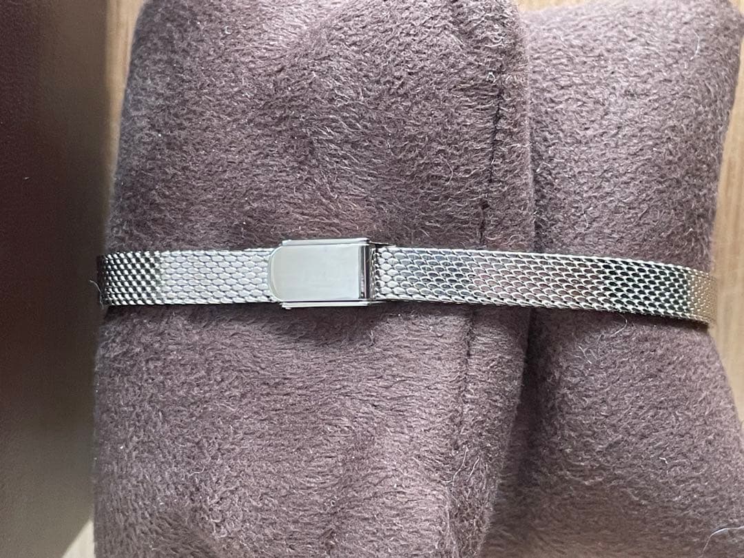 【agate】オーバルフェイスジュエリーウォ ッチ　腕時計