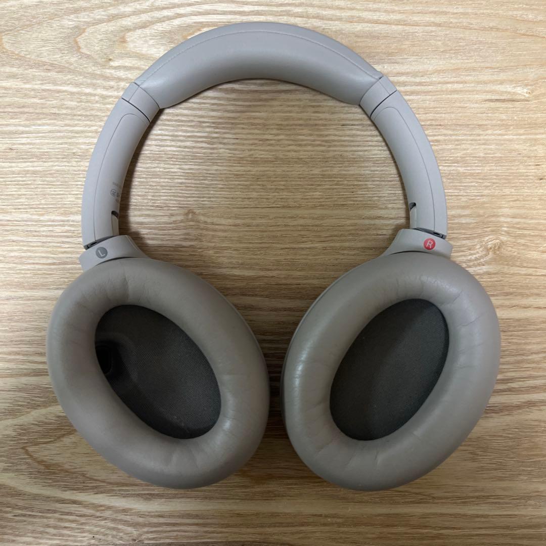 SONY ワイヤレスヘッドホン グレー　WH-1000XM4 ヘッドバンド傷あり