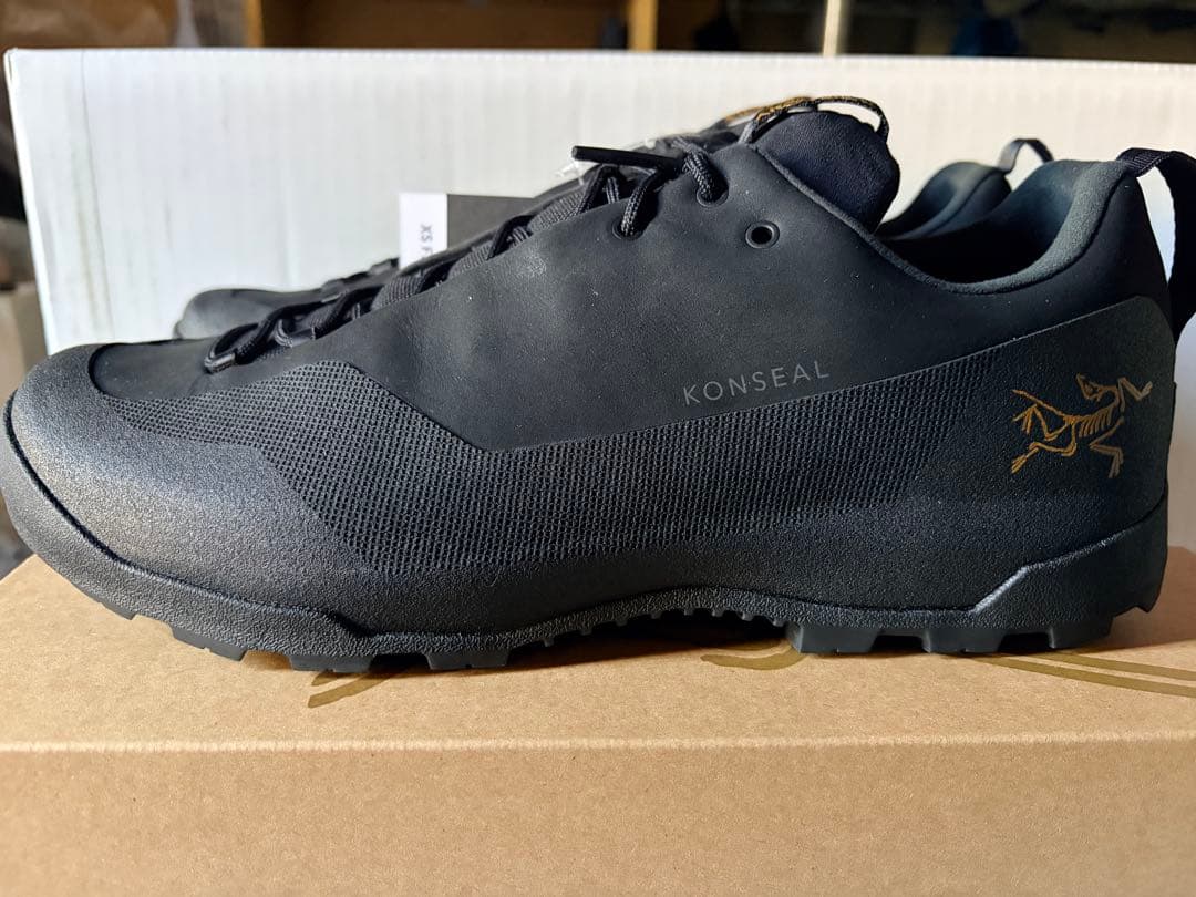 靴 ARC'TERYX KONSEAL Gore-tex 28cm