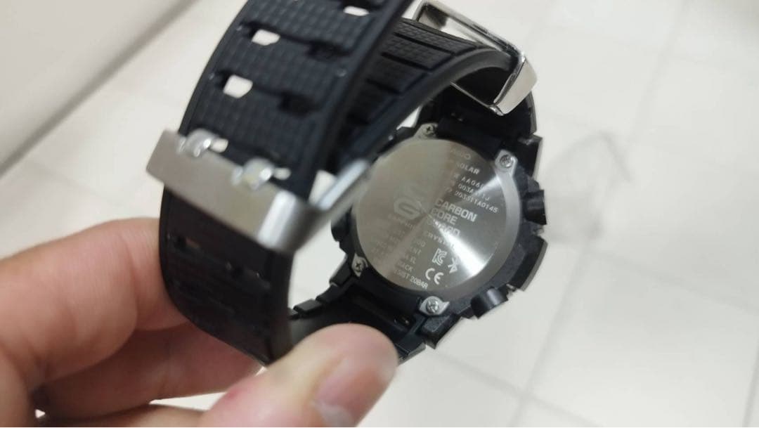 (極美品)G-SHOCK GST-B300XA レア 電波ソーラー メンズ