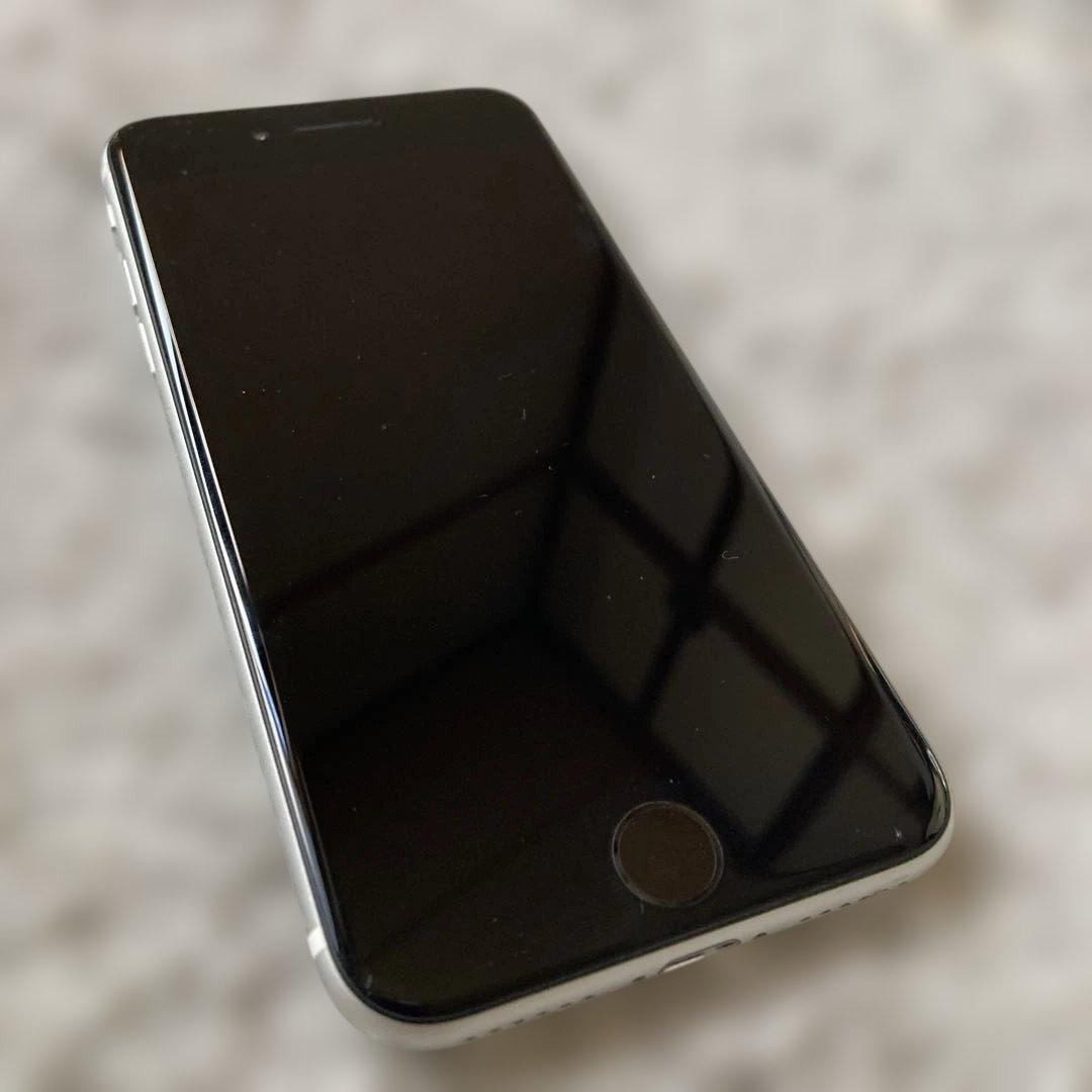 Apple iPhone SE 64GB ホワイト第2世代