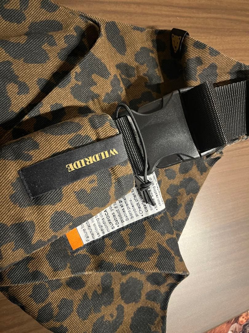 WILDRIDE ワイルドライド　ヒップシート ショルダー抱っこ紐と専用ポーチ