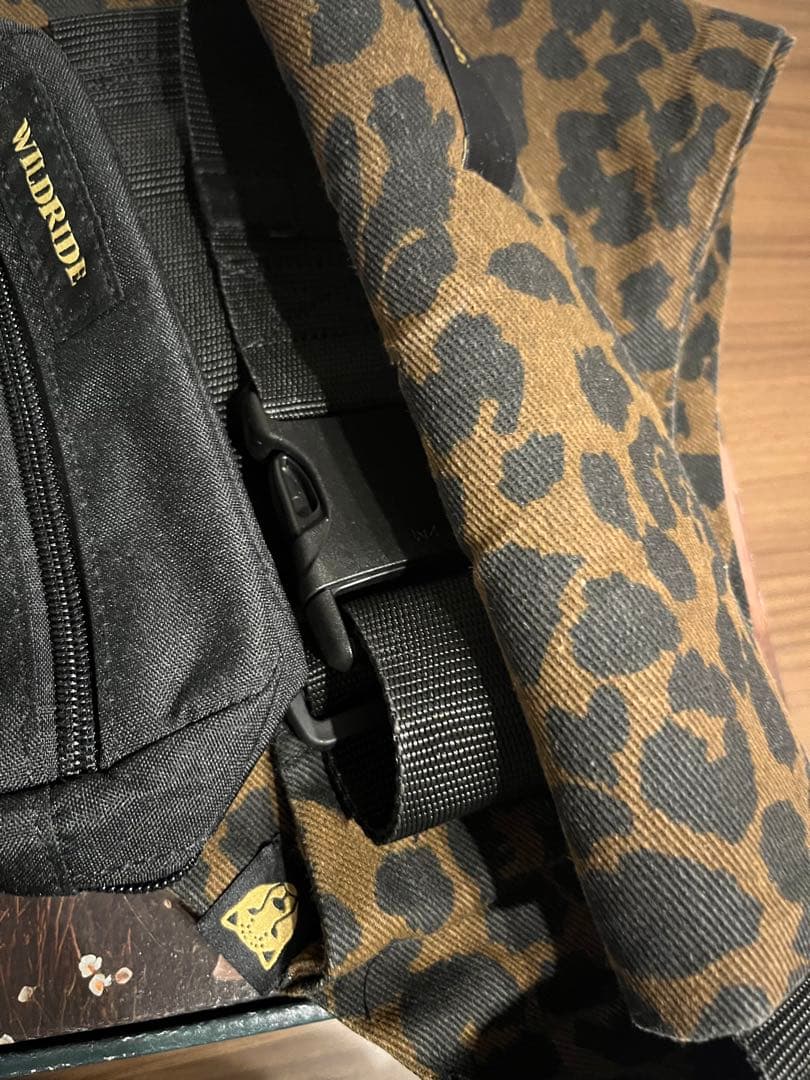 WILDRIDE ワイルドライド　ヒップシート ショルダー抱っこ紐と専用ポーチ