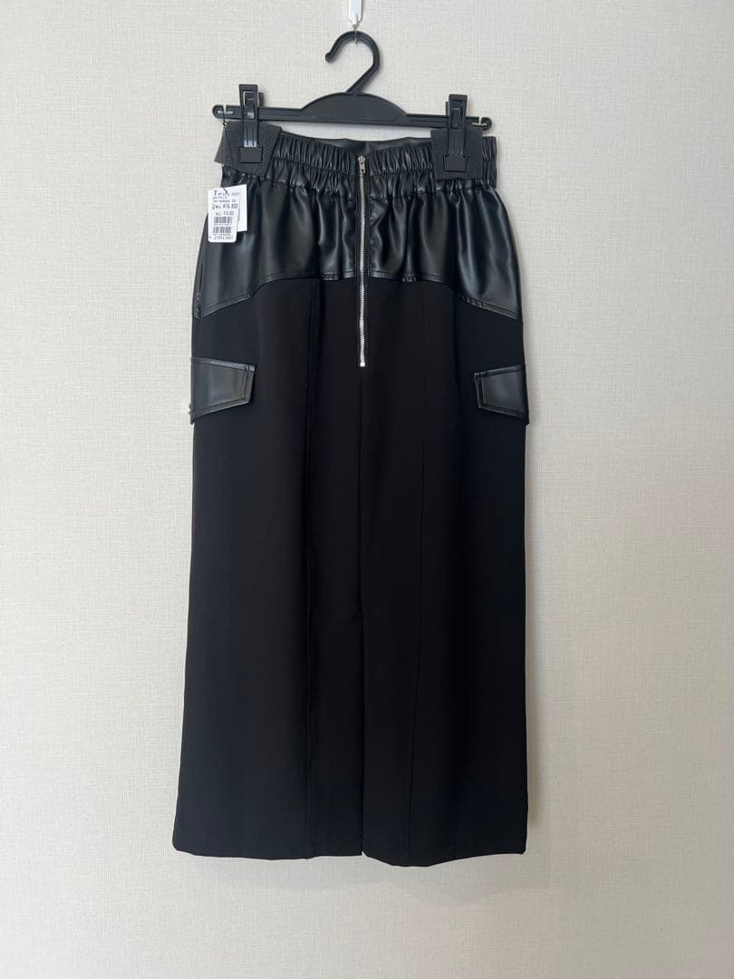 ヤマダヤ福袋【3点まとめ売り】ジャケット、スカート、Ｔシャツ総額58,800円