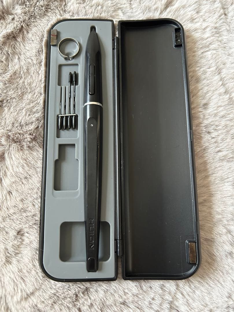 HUION KAMVAS GT-156HD V2 液タブ