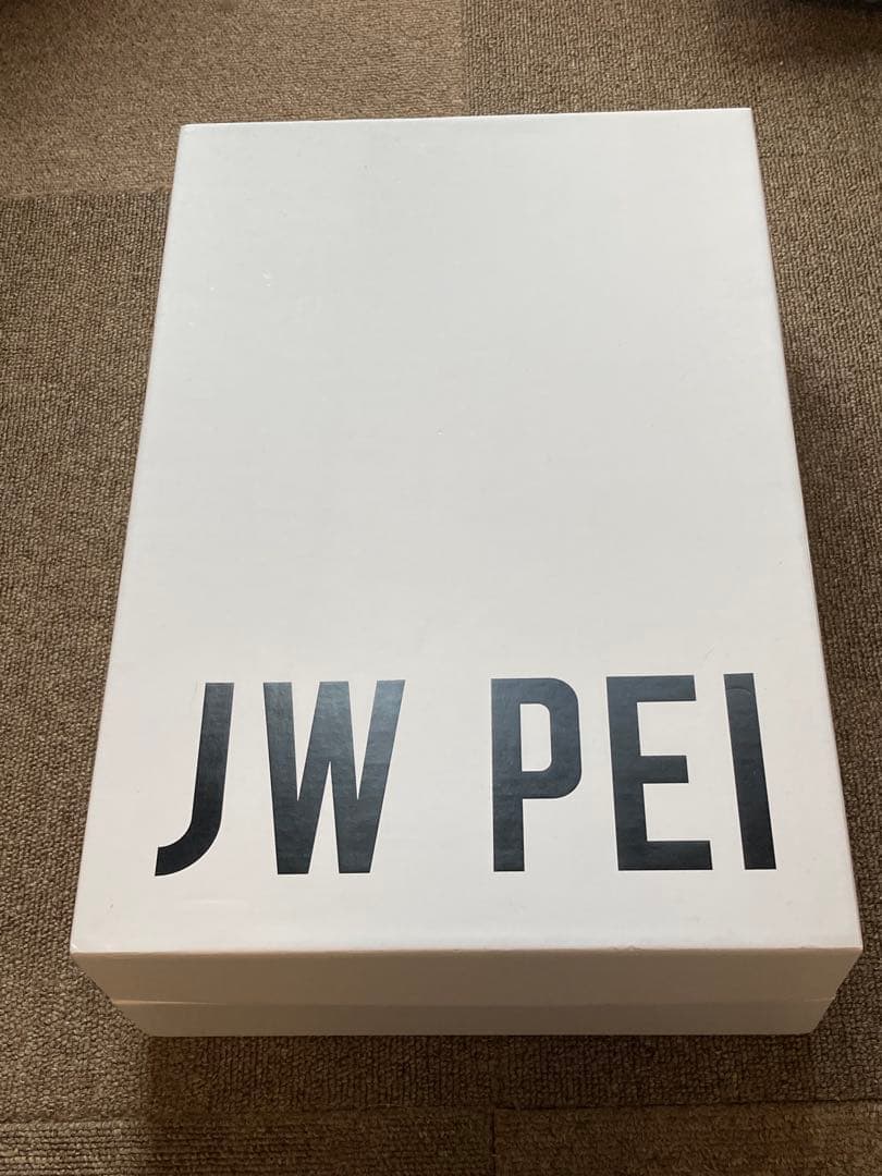 JW PEI Hana ミディアムトートバッグ - ダークブラウン