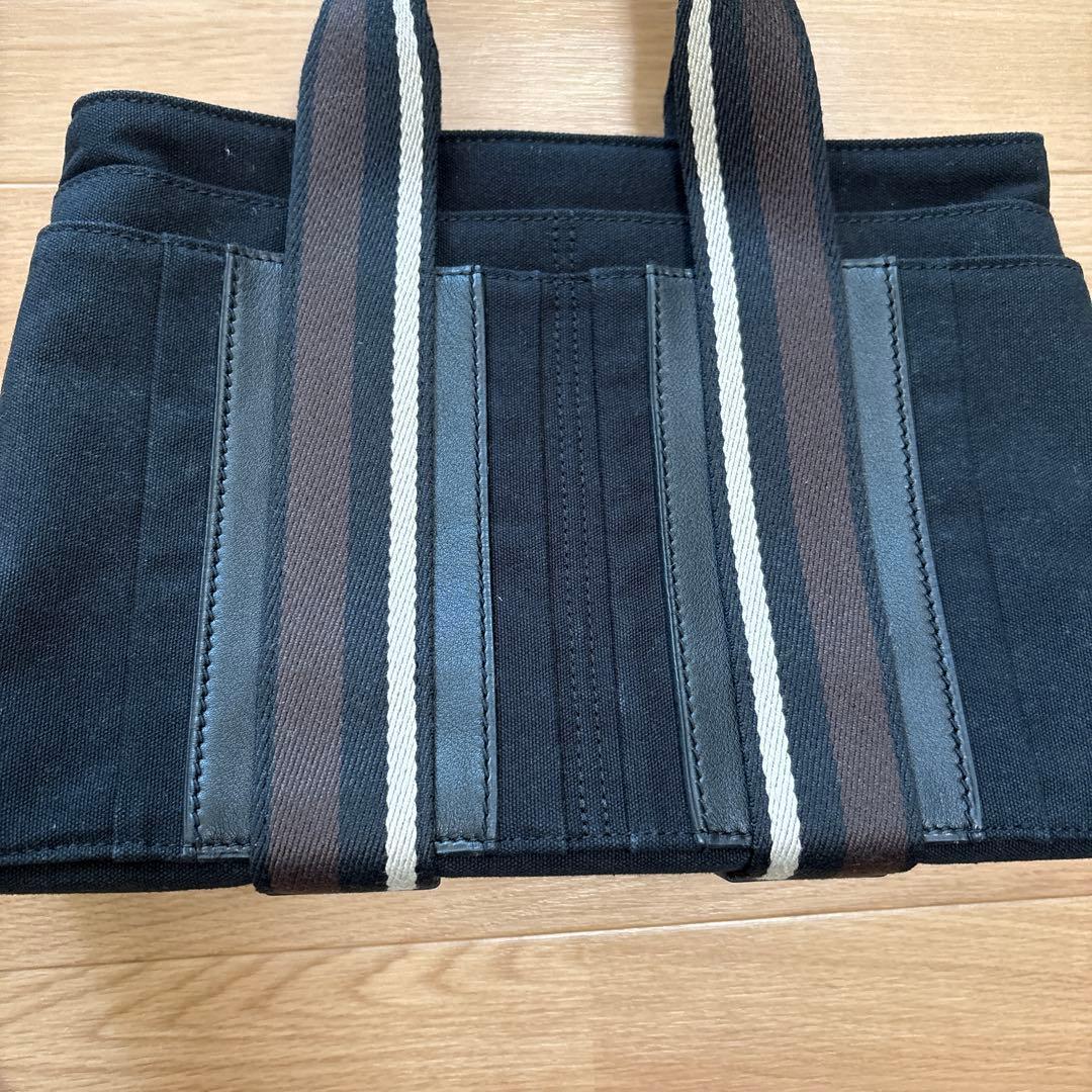 HERMES トロカホリゾンタル　PM トートバック　ブラック