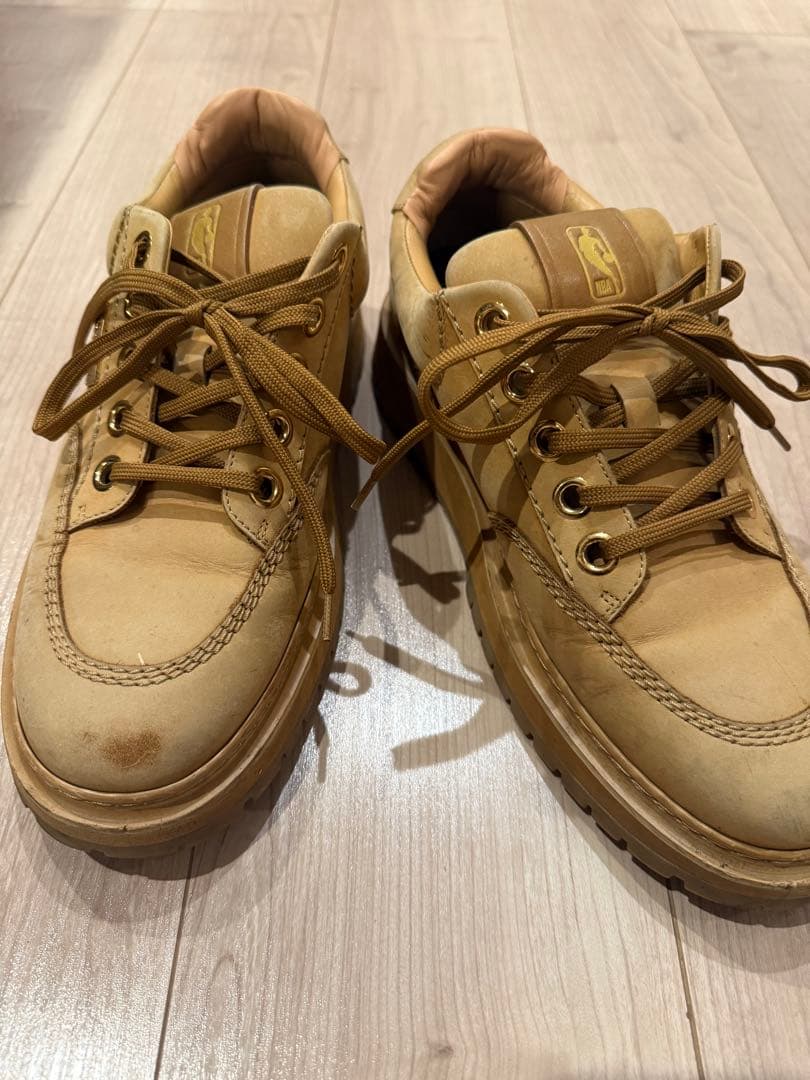 vuittonコラボスニーカー