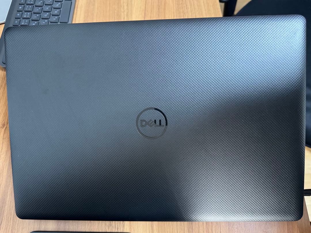 その他ノートPC本体 Vostro 15 3000