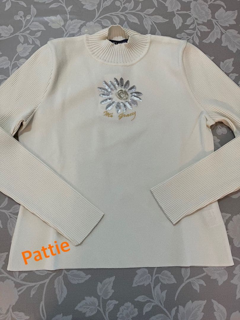 【特別価格】エムズグレイシー未使用お花ポイントニット40