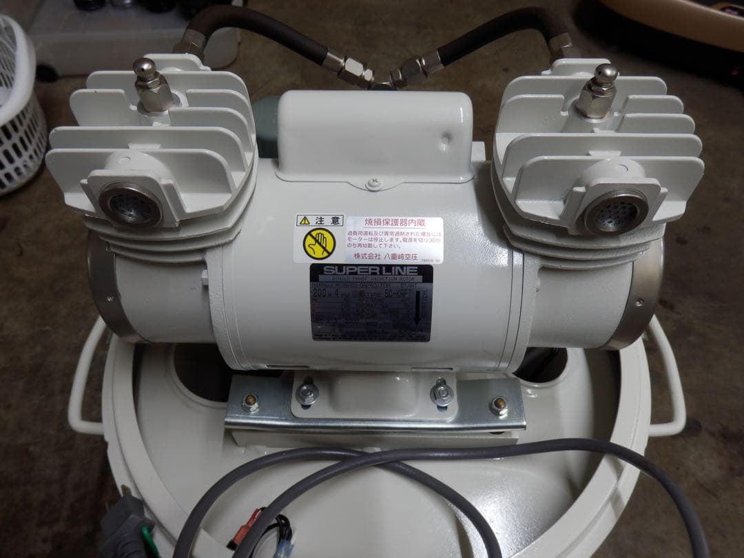 HOHMI(ホーミ・八重崎空圧)低騒音オイルレスコンプレッサー YC−4F