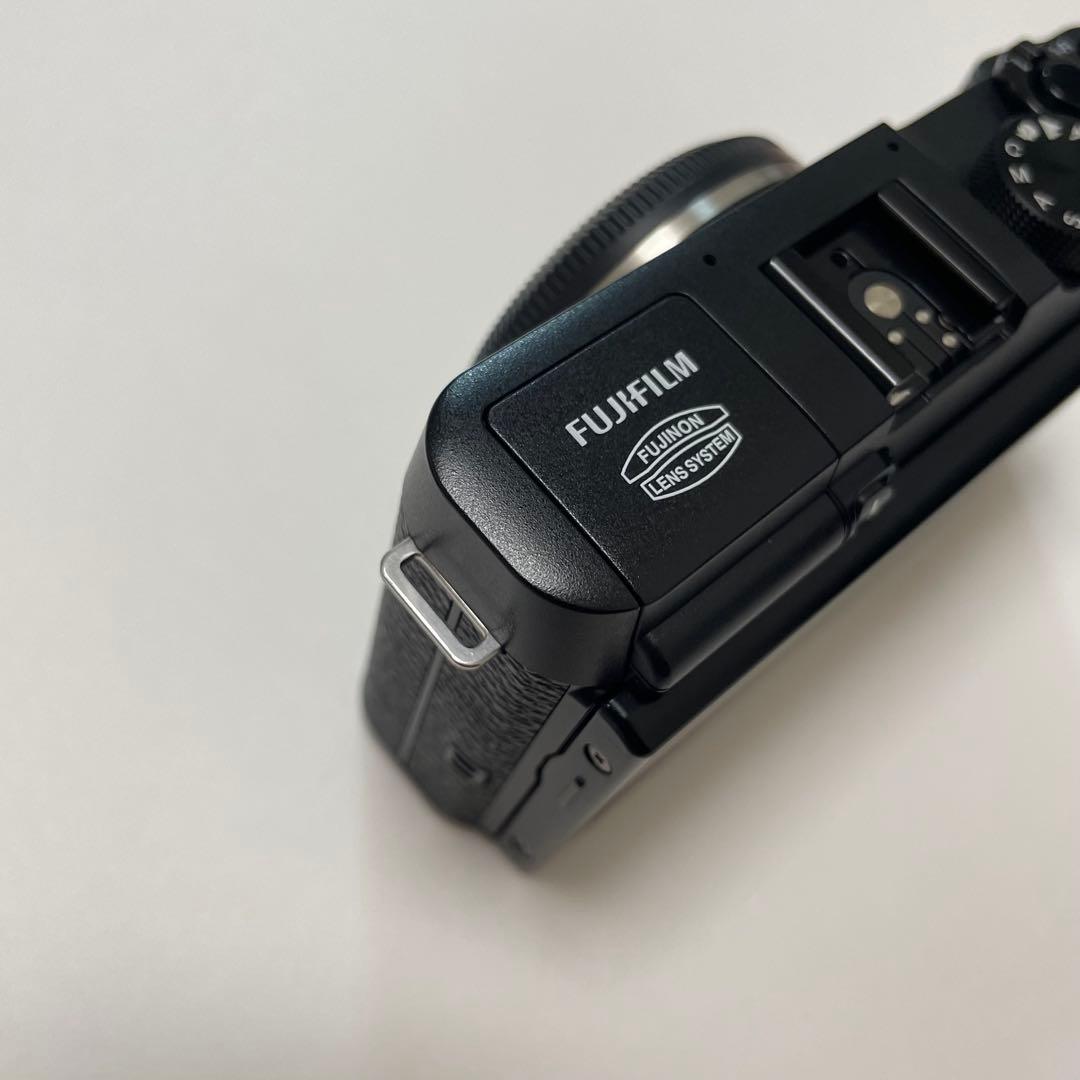 【 美品 】FUJIFILM X-M1 ブラック フジフィルム