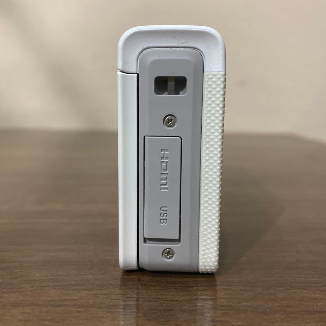 CASIO カシオ EXILIM EX-ZR50 デジカメ ジャンク 動作未確認