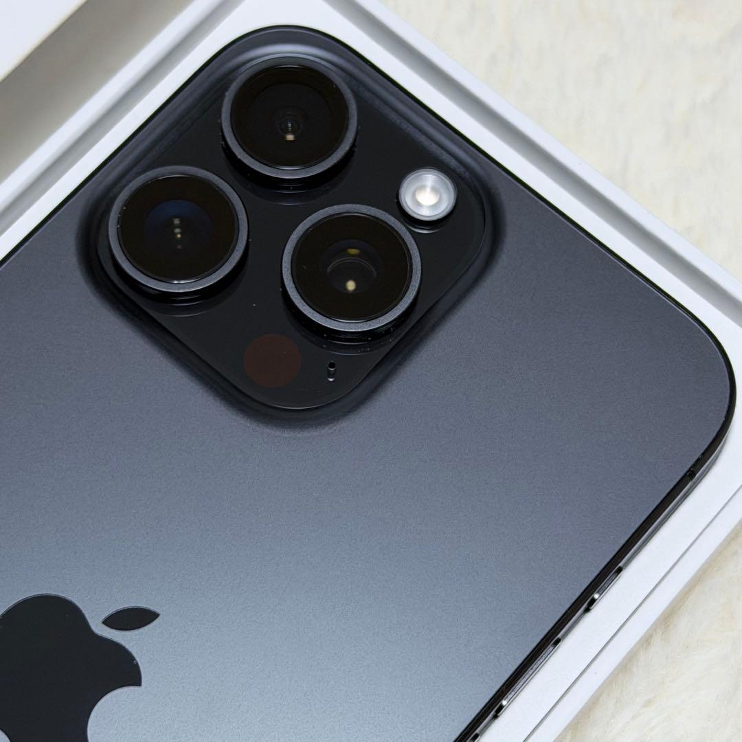 Apple iPhone 15 Pro Max256GB スペースブラック